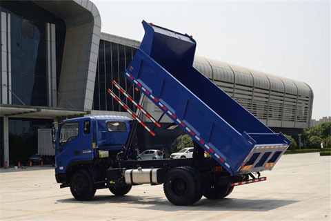 Foton Rowor benne 4x2 154 ch — camion benne 4x2, photo 3