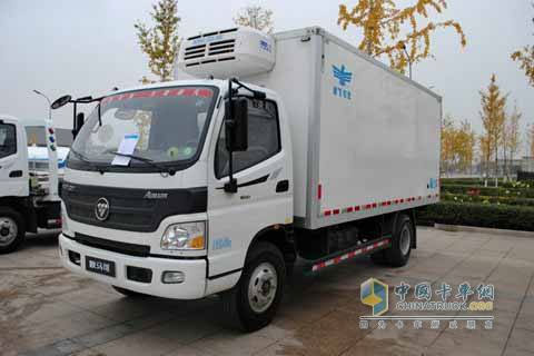 Foton Aumark frigorifique 4x2 154 ch — camion frigorifique 4x2, photo 1