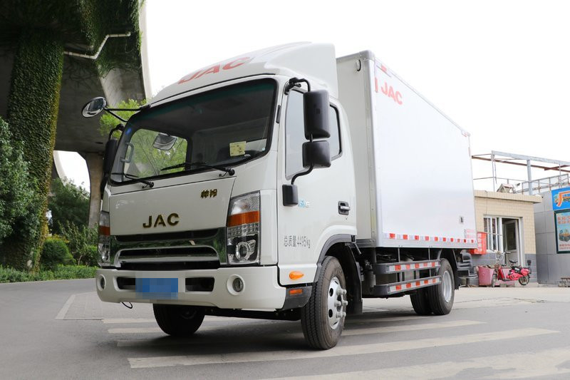 JAC Shailing Q6 frigorifique 4x2 152 ch