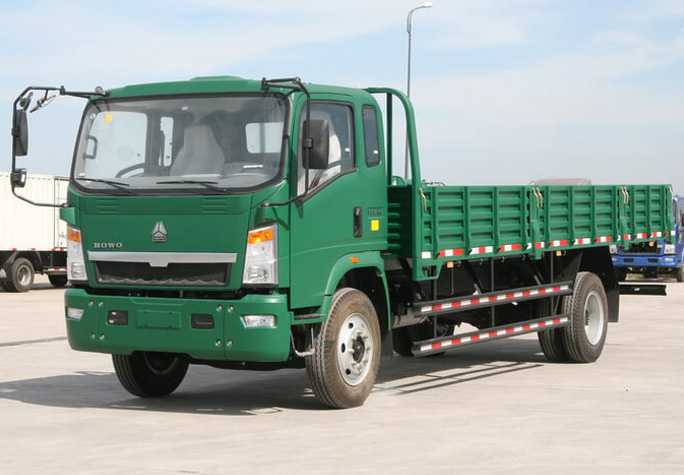 Sinotruk Howo porteur 4x2 116 à 140 ch — camion porteur 4x2, photo 2