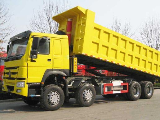 Sinotruk Howo benne 32 m³ 371 ch — camion benne, photo 1