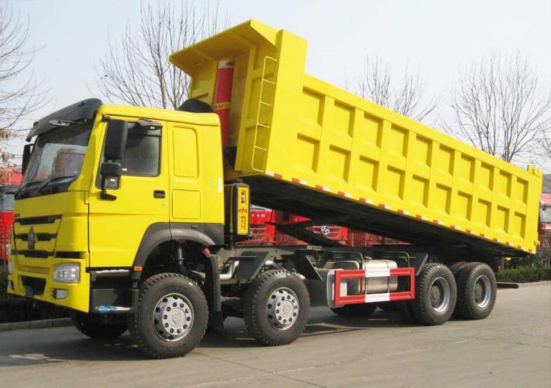 Sinotruk Howo benne 32 m³ 371 ch — camion benne, photo 2