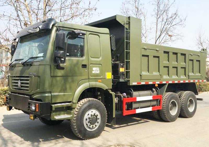 Sinotruk Howo benne 6x6 336 ch — camion benne 6x6, photo 2