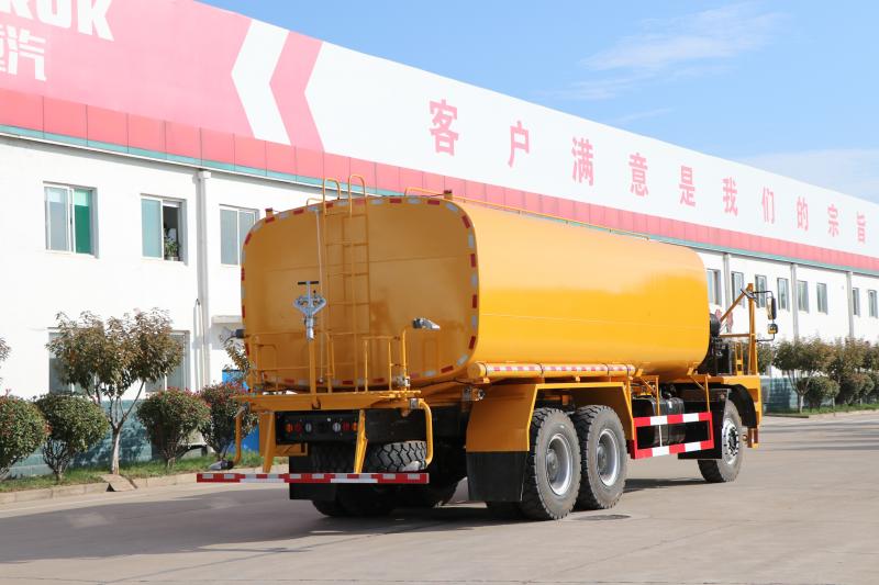 Sinotruk Howo benne minière 90 t 430 ch — camion benne, photo 5
