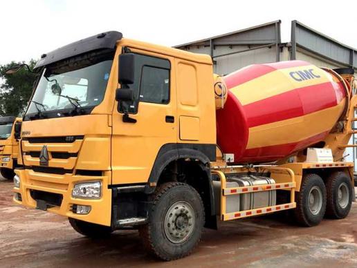 Sinotruk Howo malaxeur 4x2 290 à 371 ch