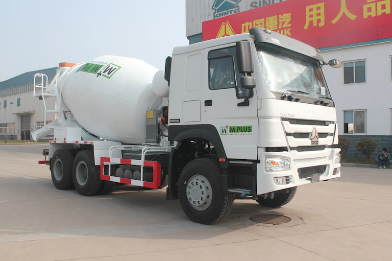 Sinotruk Howo malaxeur 6x4 340 à 430 ch — camion malaxeur 6x4, photo 4