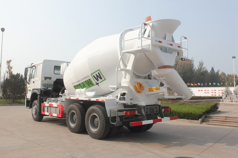 Sinotruk Howo malaxeur 6x4 340 à 430 ch — camion malaxeur 6x4, photo 5