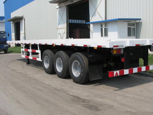 Sinotruk Howo semi-remorque porte-conteneurs — semi-remorque, photo 1