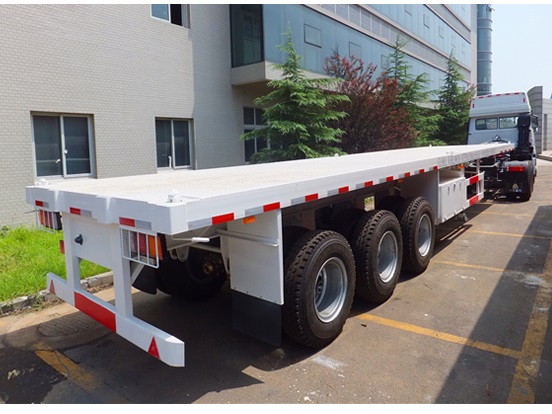 Sinotruk Howo semi-remorque porte-conteneurs — semi-remorque, photo 4