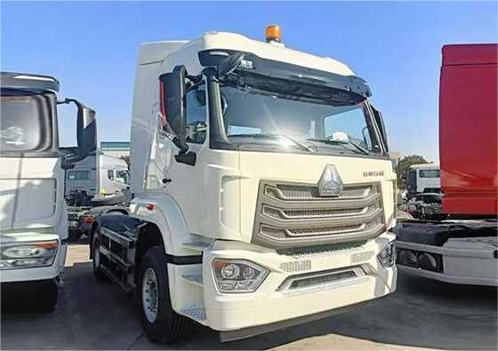 Sinotruk Hohan E7G tracteur 4x2 430 ch — tracteur routier 4x2, photo 2